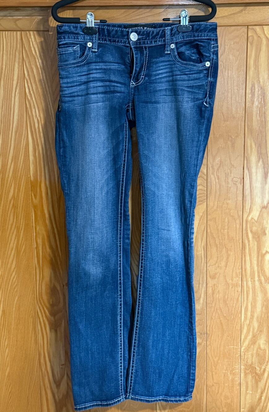 Women's Express Stella Barely Boot Low Rise Jeans 8L